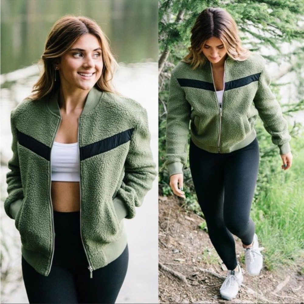 ZYIA ACTIVE XL Flying V Sherpa Bomber Jacket